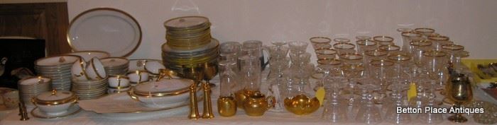 Pickard Dinnerset with matching Glassware
