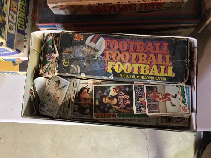 Vintage football and baseball cards by Tops and Score