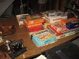 Vintage games and puzzles