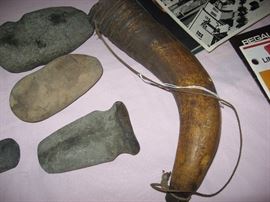 1895 powder horn
