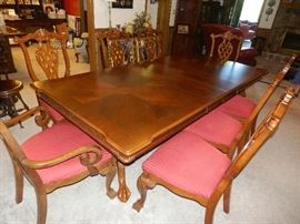 MAHOGANY DINING TABLE W/10 CHAIRS