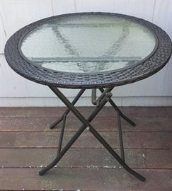 Round All Weather Rattan Folding Side Table w/ Glass Top (18" D x 19" Ht.)