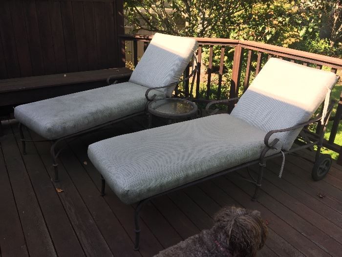 2 Cast Aluminum Chaise Lounges w/Cushions 