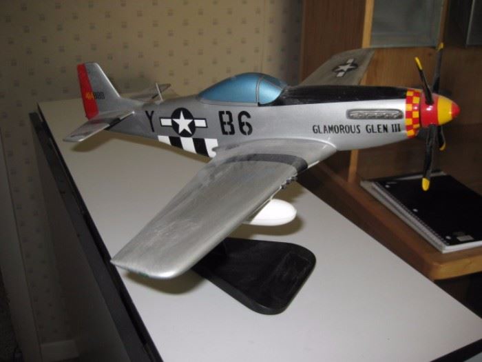 Glamorous Glen III airplane model