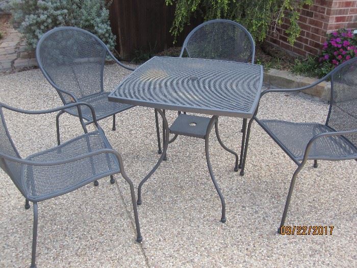 Iron table with 4 chairs