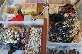 Vintage BEADS BEADS & More Beads