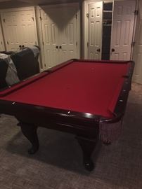 Brunswick pool table 8'