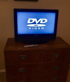 Insignia TV plus built in DVD Player - 27" - Would be great for a kid's room to watch movies!!