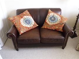 Flexsteel Leather Love Seat