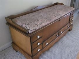 Lane Cedar Chest
