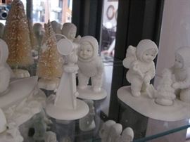 100+ Retired Snow Babies (with boxes)