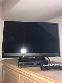 FLATSCREEN TV