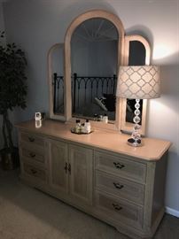 LONG DRESSER WITH MIRROR
