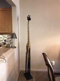 WOODEN GIRAFFE STATUE FROM PIER1