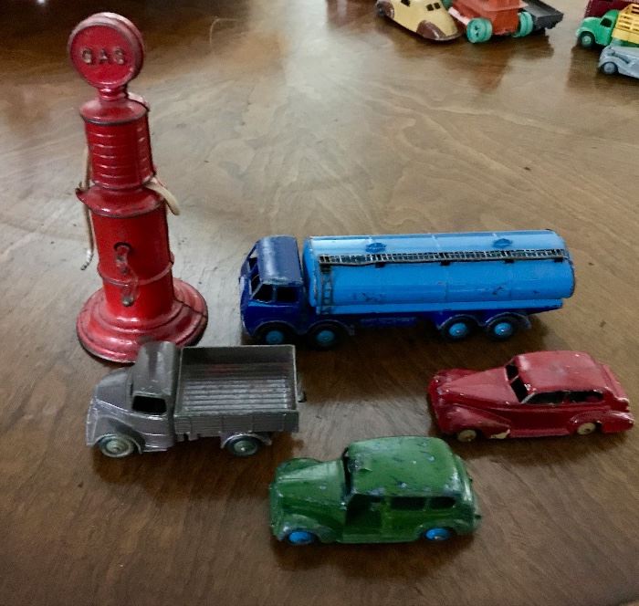 Vintage Dinky Cars, Trucks, Machinery,  English Taxi, and AC Williams Gas Pump