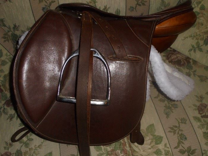 English riding saddle by Crosby England - Olympia spring seat