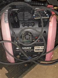 Husky 220 PSI - 2 GPM power washer