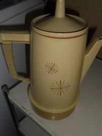 Mid-Century coffee pot w/cord