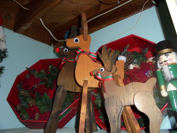 Wooden reindeer
