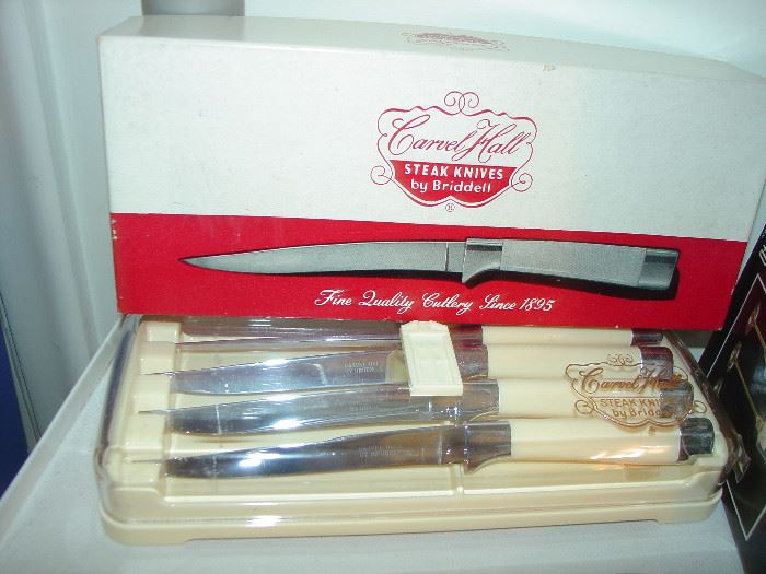 Vintage knife set- new in box