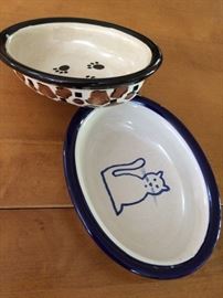 Bowls for all of you dog and cat lovers!!!!  (I know my lab would love that leopard print bowl with the dog prints in it!)