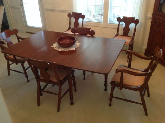 Antique Dining Table / 6 Chairs (2 Captains) $ 420.00