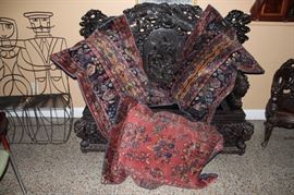 LARGE CARPET PILLOWS