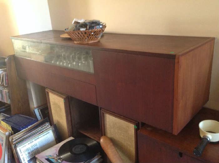 Mid Century Modern Floating Credenza - price available soon.  Accepting Offers !!