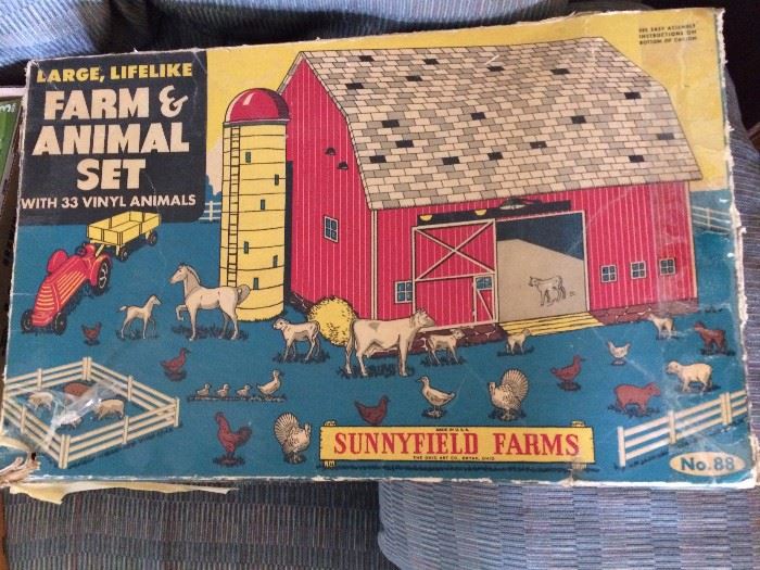 Vintage tin farm