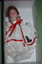 Madame Alexander Doll # 27305:  "Twas the Night Before Christmas" in original box