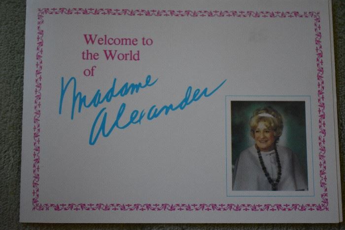 Just a welcoming card to the World of Madame Alexander Dolls that follow: