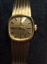 Ladies Omega 14k Vintage watch