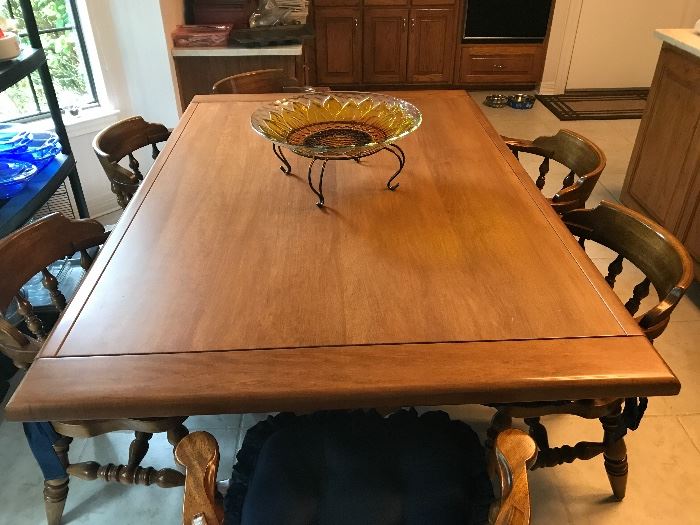Ethan Allen solid dining table and six chairs