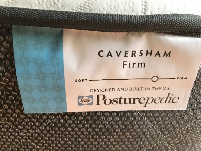 like new firm sealy posturepedic full mattress