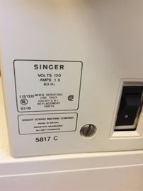 #32 Singer 5817C sewing machine $25.00 
