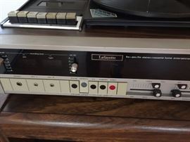 #50 Lafayette AM FM Stereo Cassette w turntable $75.00