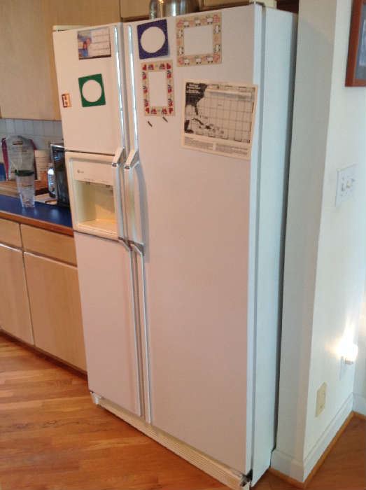 Side by Side refrigerator $ 180.00