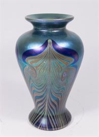 Lot 32: Vandermark Art Glass Vase