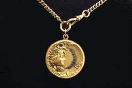 Lot 116: 10K Gold Art Nouveau Locket with Jewels