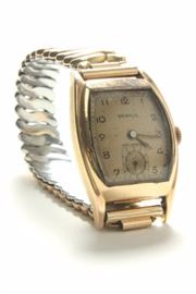 Lot 117: 14K Rose Gold Benrus Men's Watch