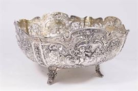 Lot 175: Open Reticulated 800 Silver Center Bowl