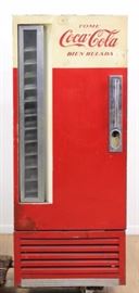 Lot 421: Argentina Coca-Cola Machine
