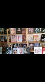 Large Marilyn Monroe collection 