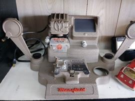 Mansfield Film Editor