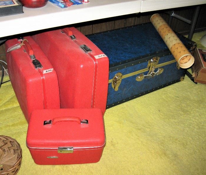Retro Hard Case Red Luggage, Like New Blue Trunk