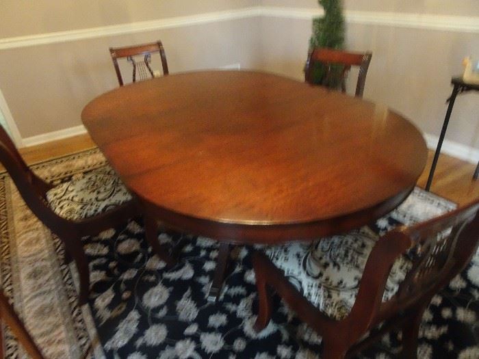 Drexel Mahogany Dining Table with Harp Chairs