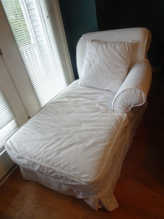 Rachel Ashwell Shabby Chic Chaise with pillow