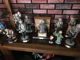 Emmet Kelly collectible clowns with certificates and boxes