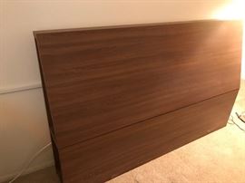 AFURNITUREHeadboard QUEEN BED $40