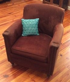 Decorative Pillows & Chairs